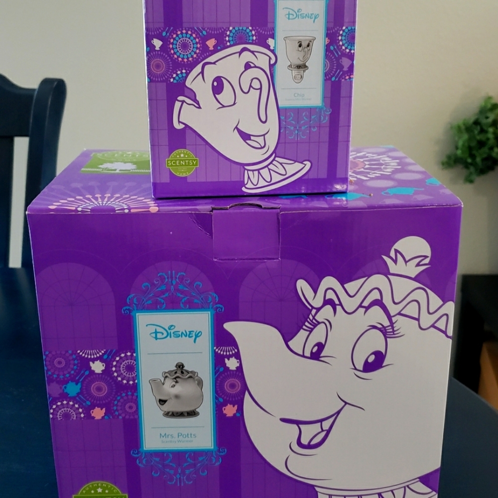 Disney Limited Edition Scentsy Warmers